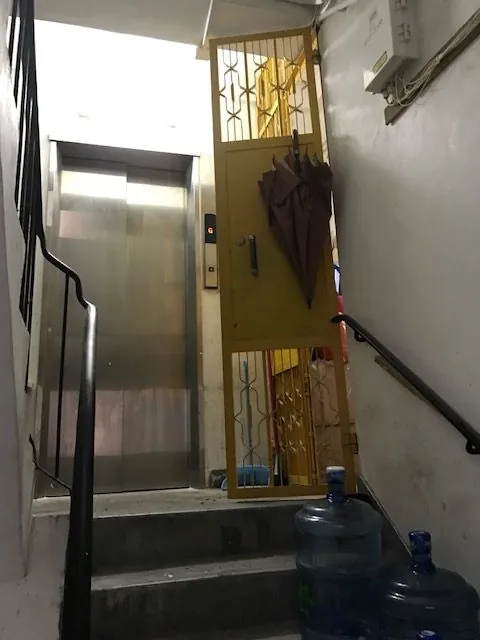 防火門及走火通道參考相片